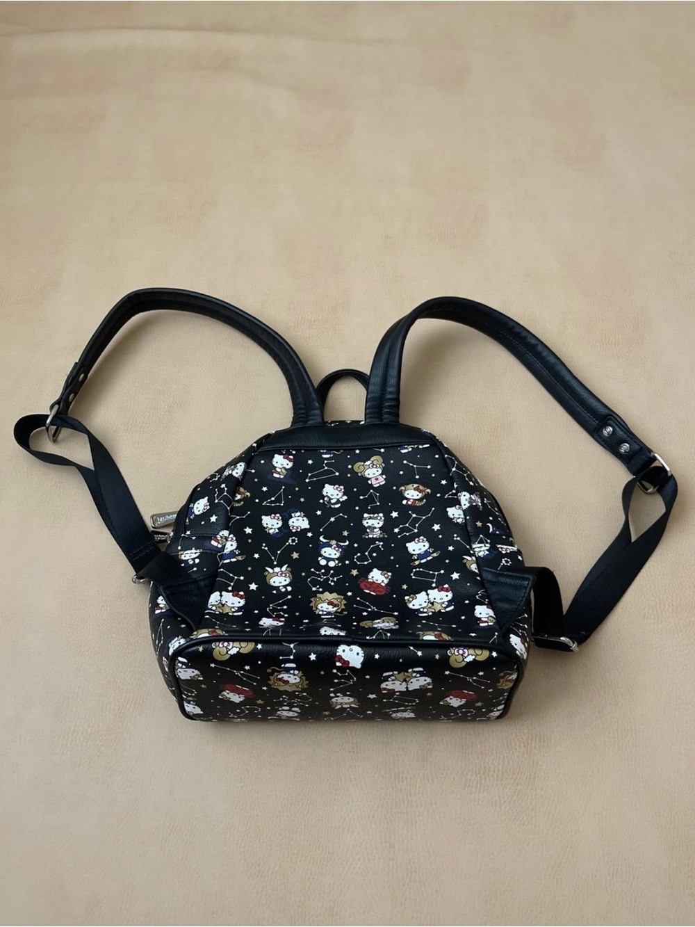 Hello Kitty Loungefly - Picture 2 of 4